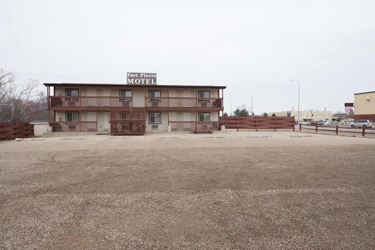 Fort Pierre Motel Eksteriør billede